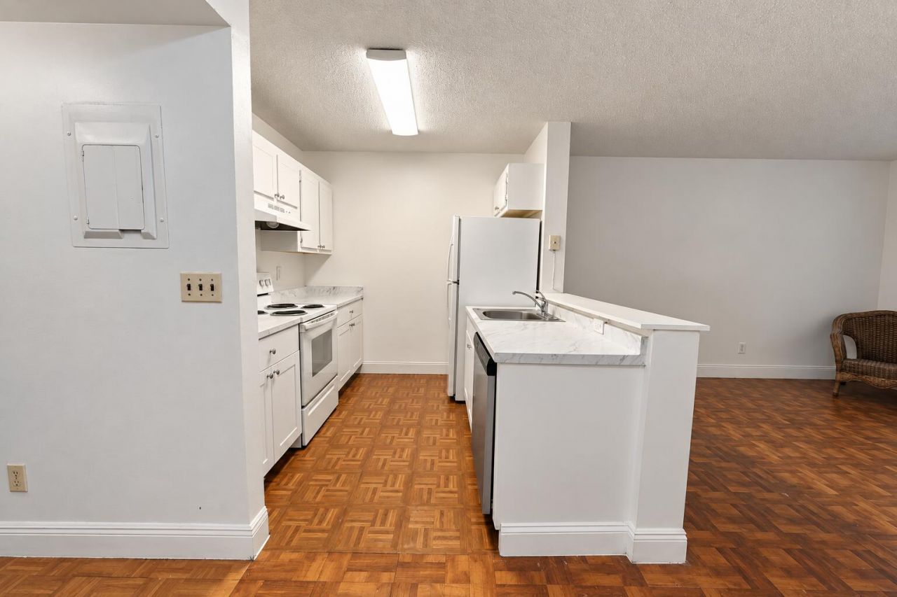 1509 Meadows Circle W, Boynton Beach, FL 33436 Photo