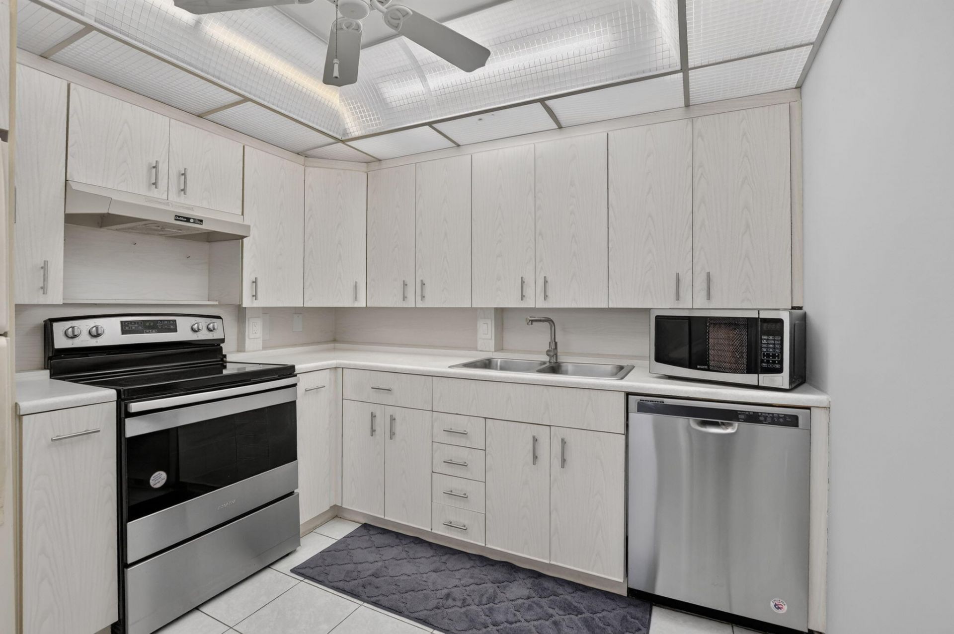 4022 Hythe B, Boca Raton, FL 33434 Photo