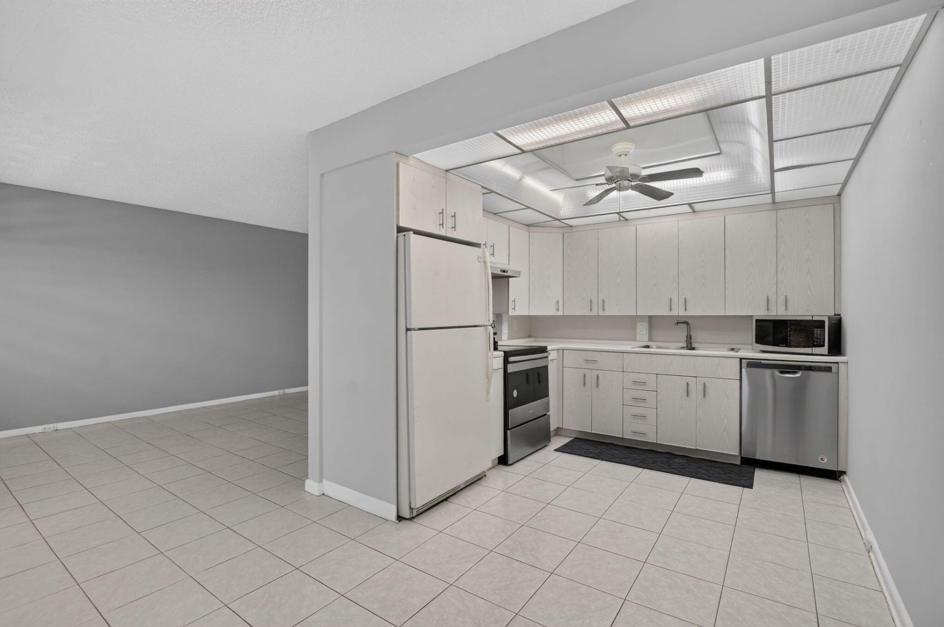 4022 Hythe B, Boca Raton, FL 33434 Photo