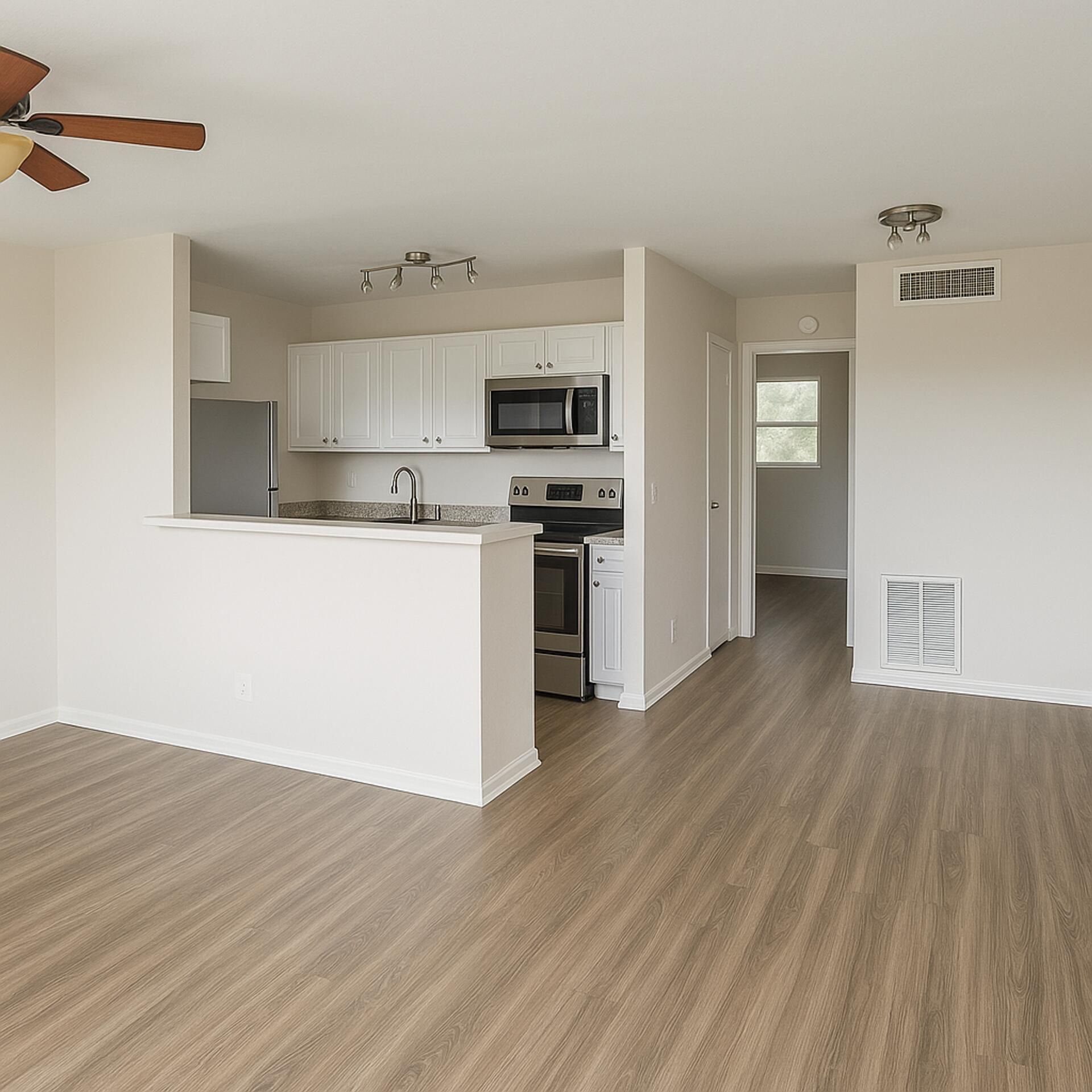 690 Kingsbridge Street, Unit Apt 9, Boca Raton, FL 33487 Photo