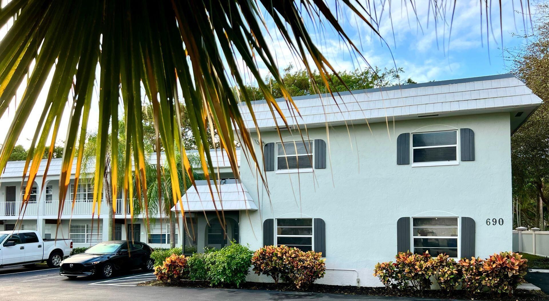 690 Kingsbridge Street, Unit Apt 9, Boca Raton, FL 33487 Photo