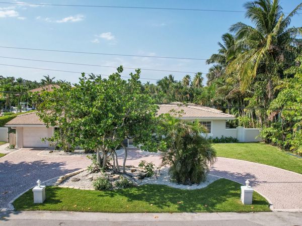 2265 NE 24th Street, Lighthouse Point, FL 33064