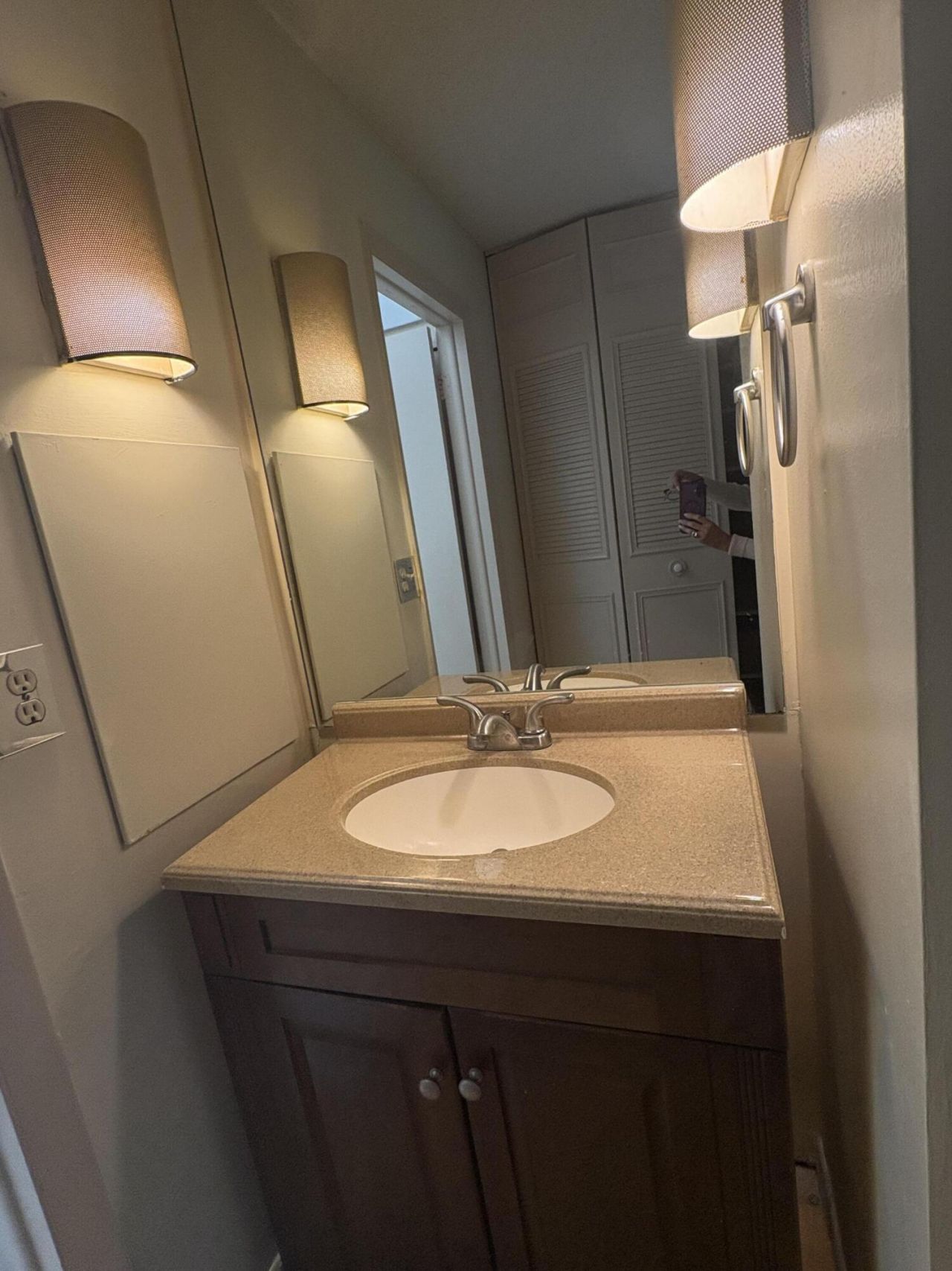 3660 Inverrary Drive, Unit 2F, Lauderhill, FL 33319 Photo