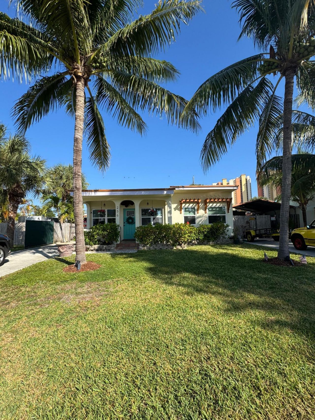 256 E 24th Street, Riviera Beach, FL 33404 Photo