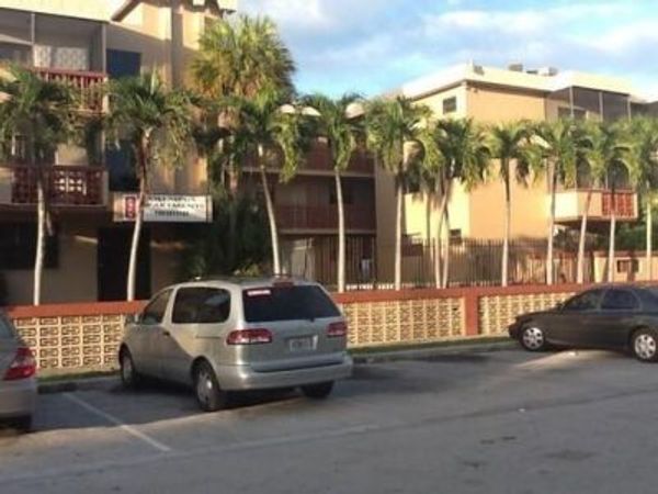 2175 NE 169TH Street, Unit 209, North Miami Beach, FL 33162