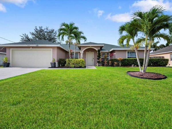 918 SW JEREMKO Avenue, Port St. Lucie, FL 34953