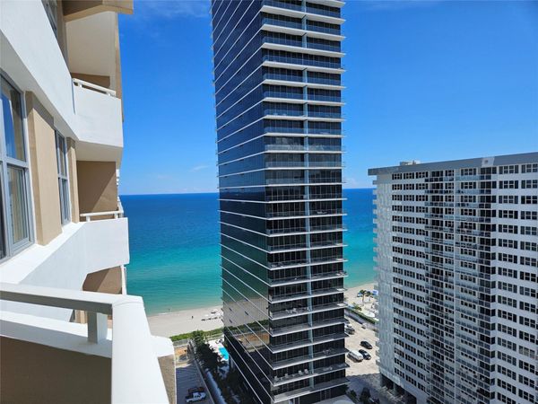 1980 S OCEAN Drive, Unit 21L, Hallandale Beach, FL 33009