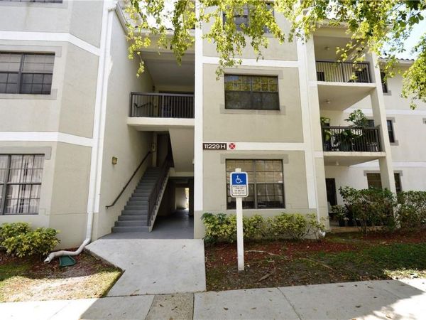 11229 W ATLANTIC Boulevard, Unit 306, Coral Springs, FL 33071