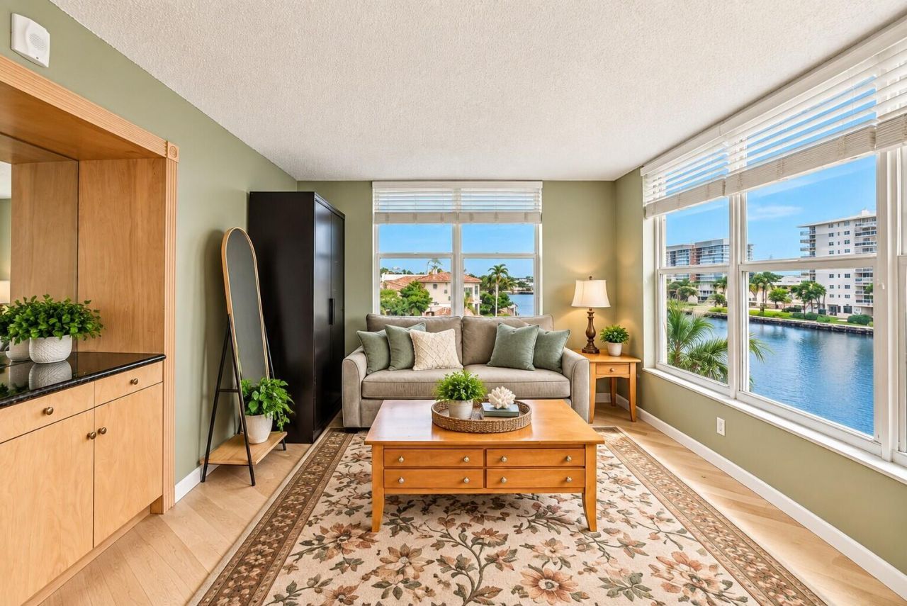 3180 NE 48th Court, Unit 309, Lighthouse Point, FL 33064 Photo