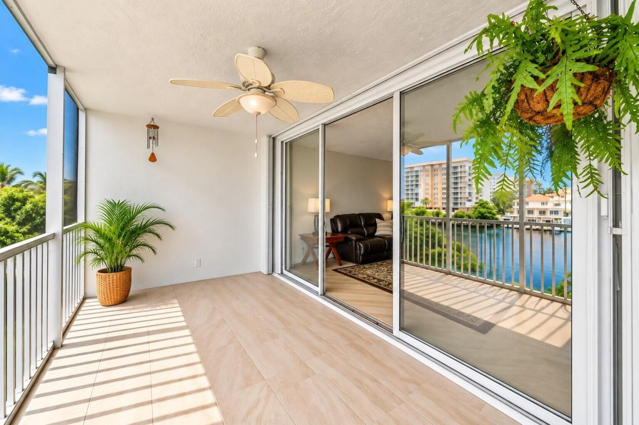 3180 NE 48th Court, Unit 309, Lighthouse Point, FL 33064 Photo