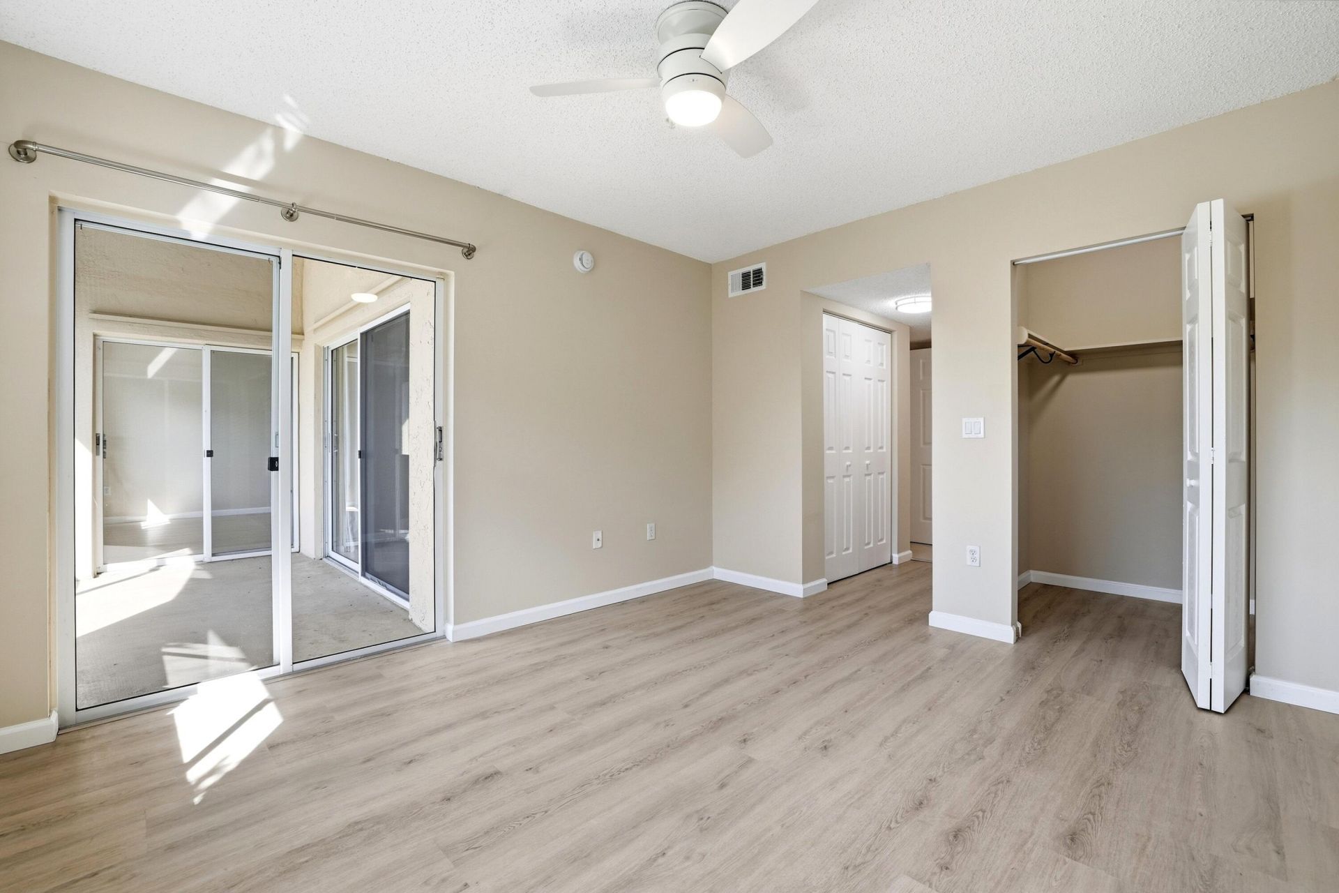 278 Village Boulevard, Unit 8306, Tequesta, FL 33469 Photo