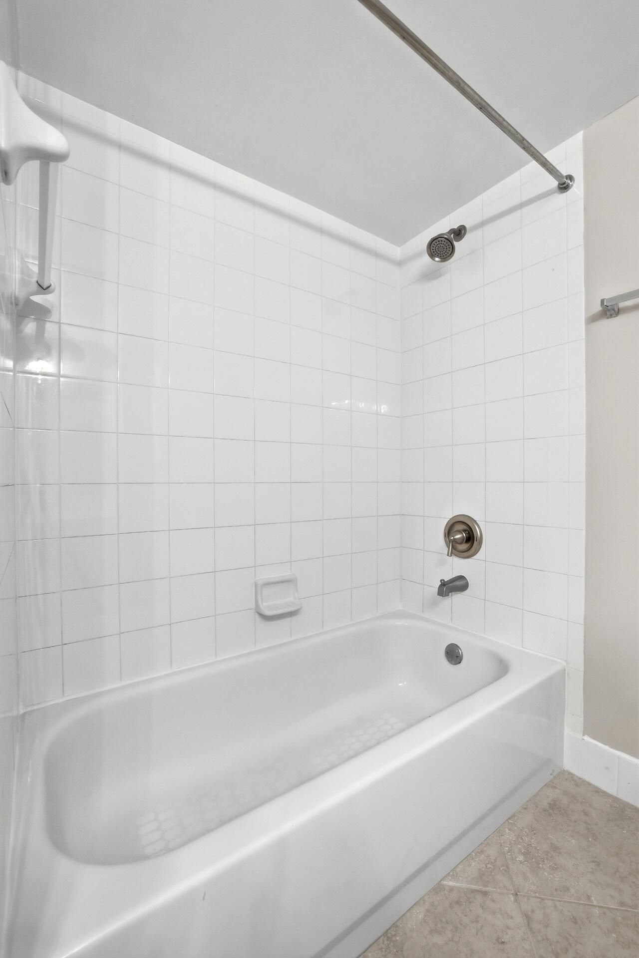 278 Village Boulevard, Unit 8306, Tequesta, FL 33469 Photo
