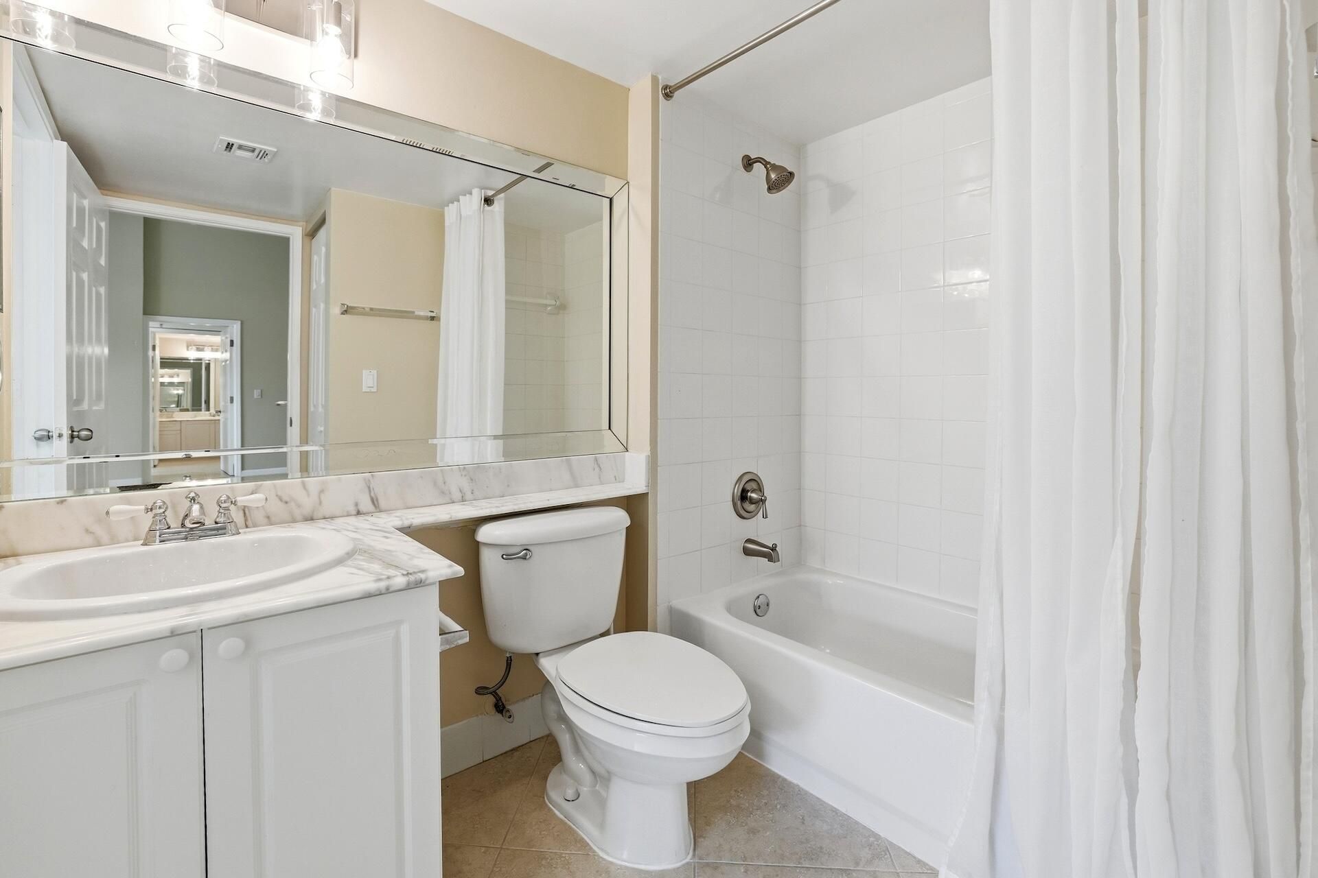 278 Village Boulevard, Unit 8306, Tequesta, FL 33469 Photo