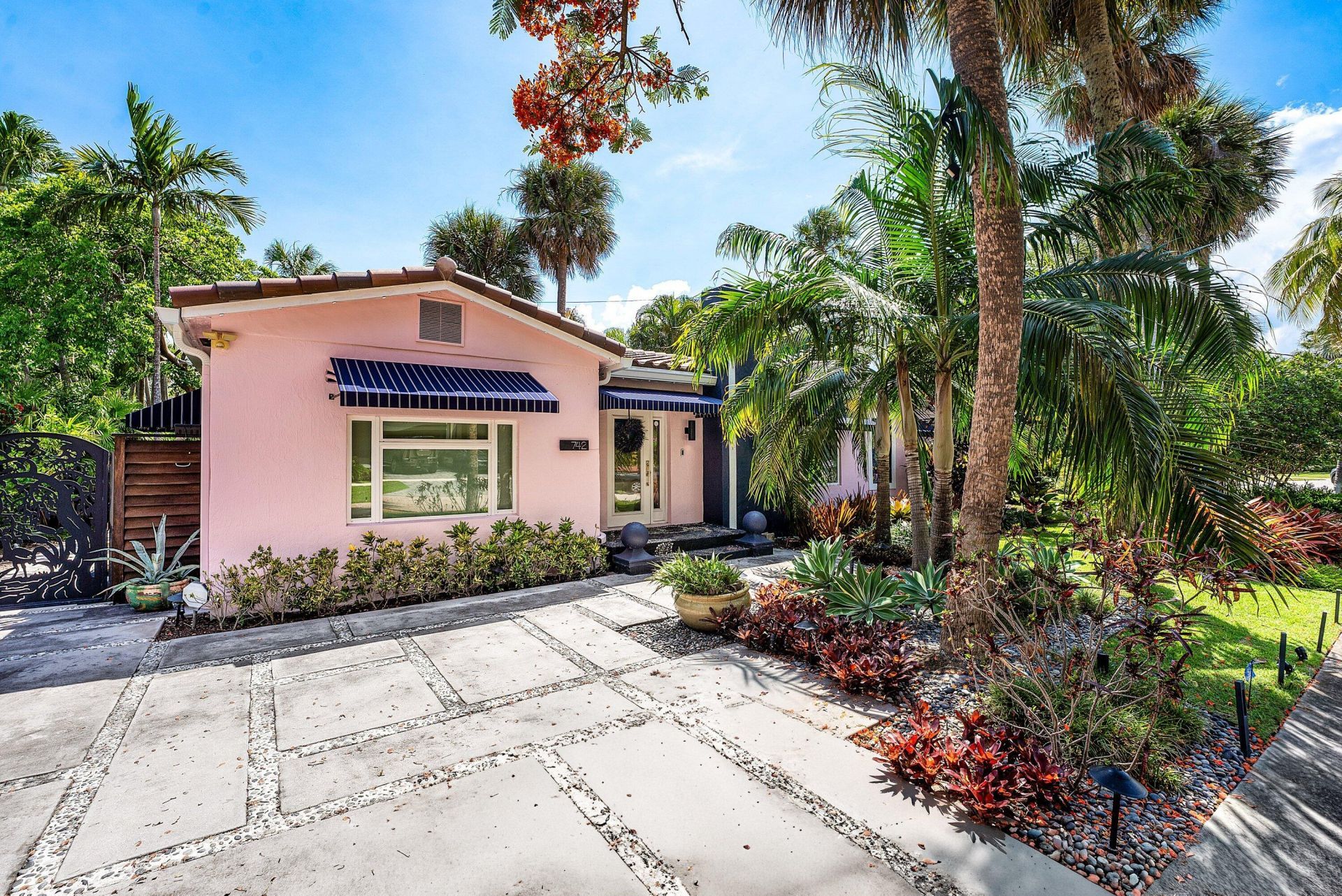 742 Park Drive W, Boca Raton, FL 33432 Photo