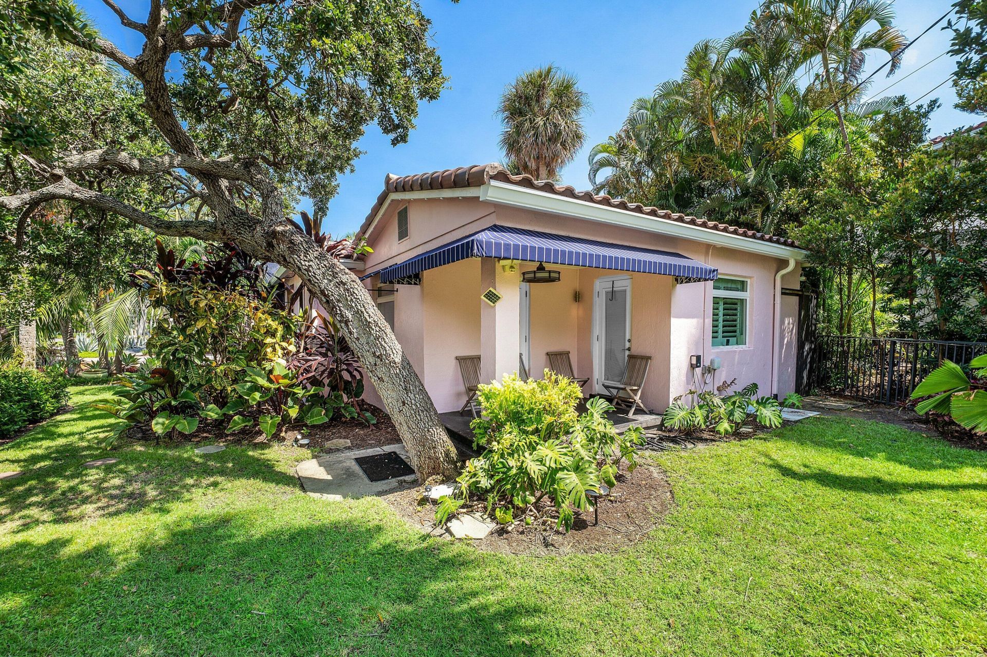 742 Park Drive W, Boca Raton, FL 33432 Photo