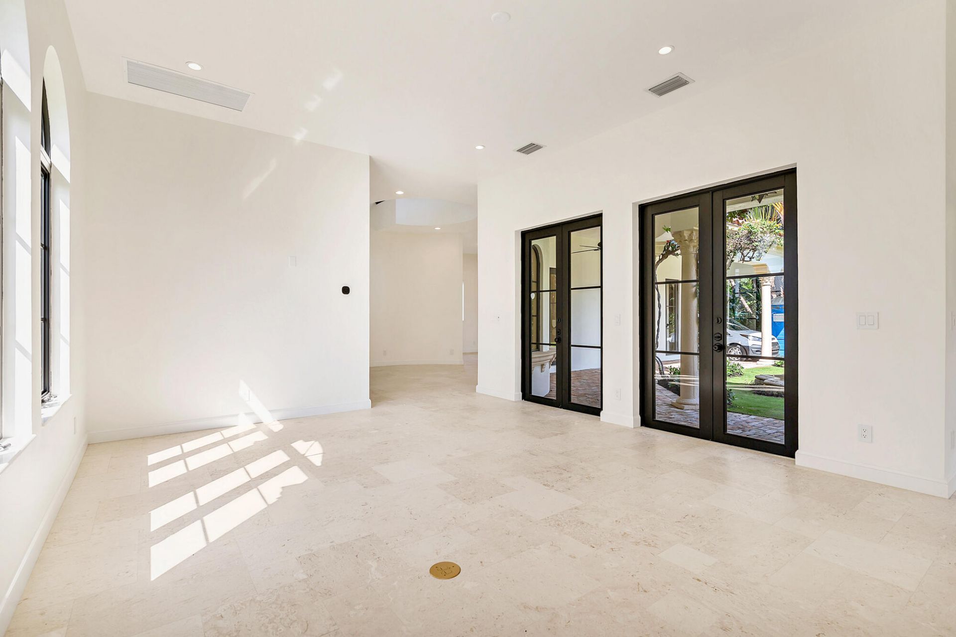 270 Palmetto Lane, West Palm Beach, FL 33405 Photo