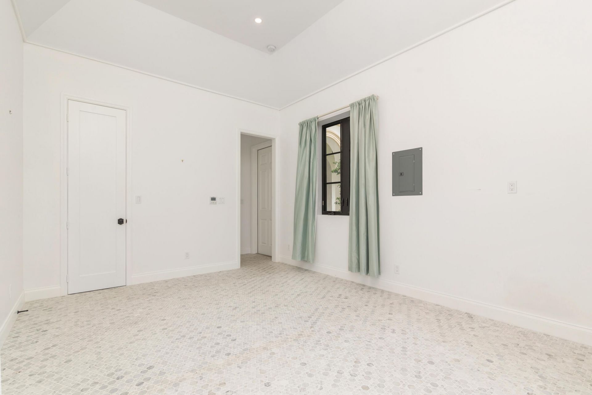 270 Palmetto Lane, West Palm Beach, FL 33405 Photo