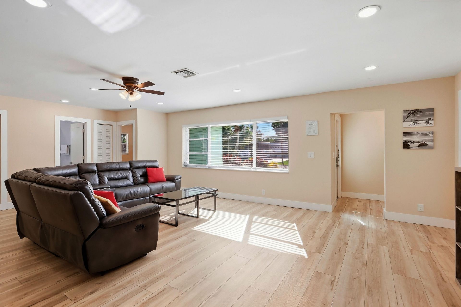 Hash Docks 6880 Kingston Drive, Lake Worth, FL 33462 | MLS ID B26081836 - The ...