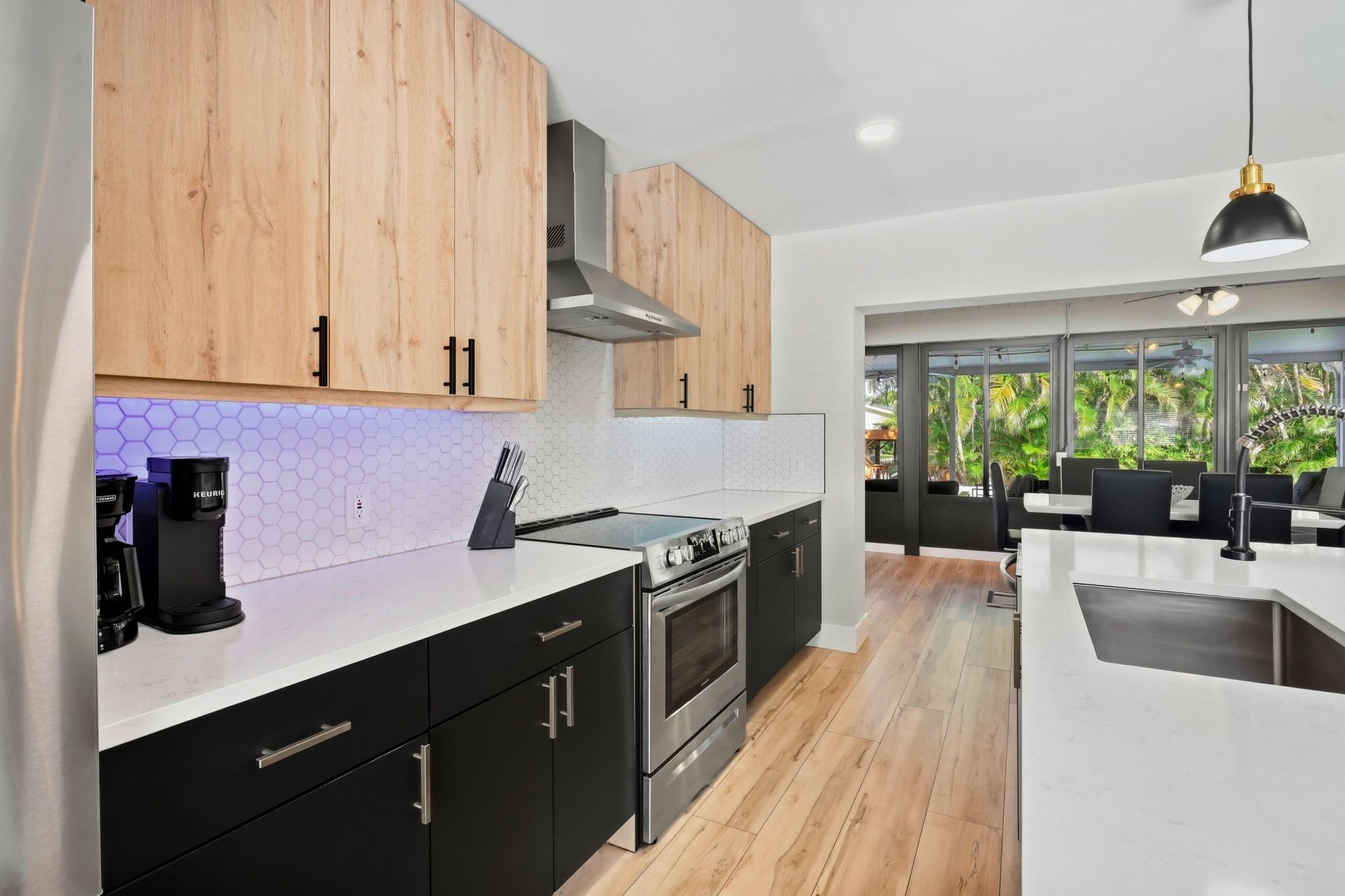 Hash Docks 6880 Kingston Drive, Lake Worth, FL 33462 | MLS ID B26081836 - The ...