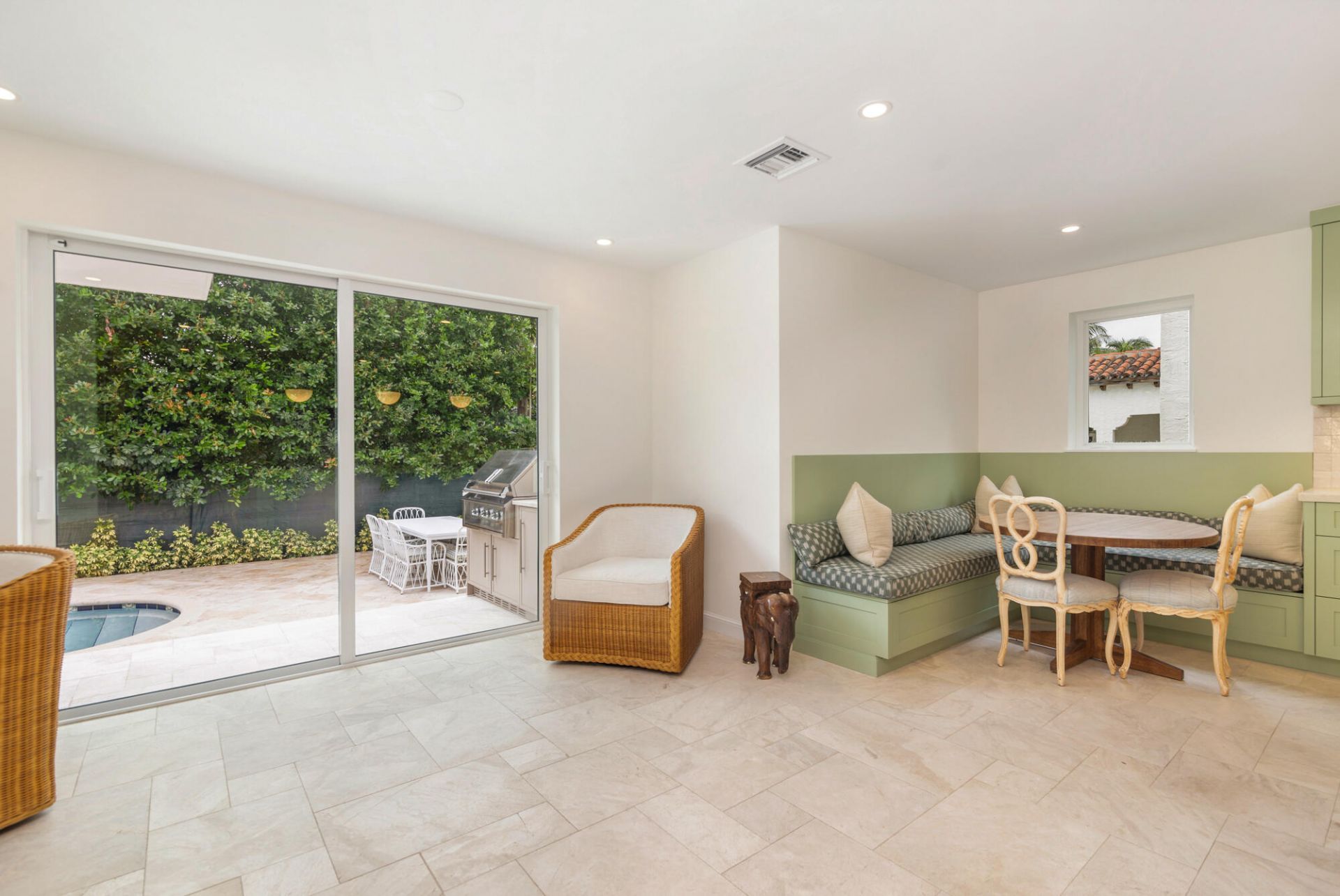 250 Murray Road, West Palm Beach, FL 33405 Photo