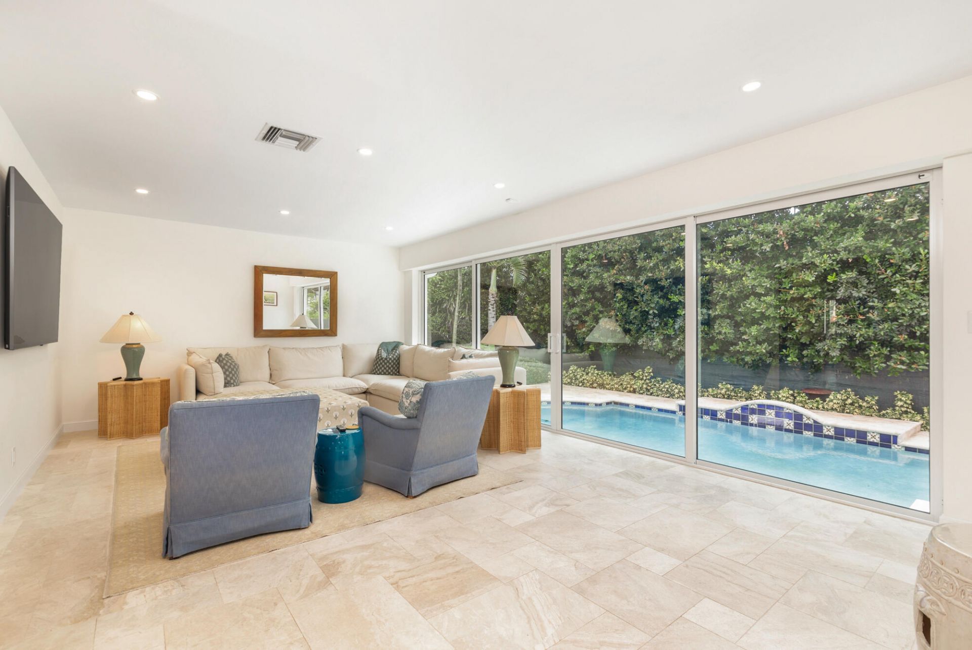 250 Murray Road, West Palm Beach, FL 33405 Photo
