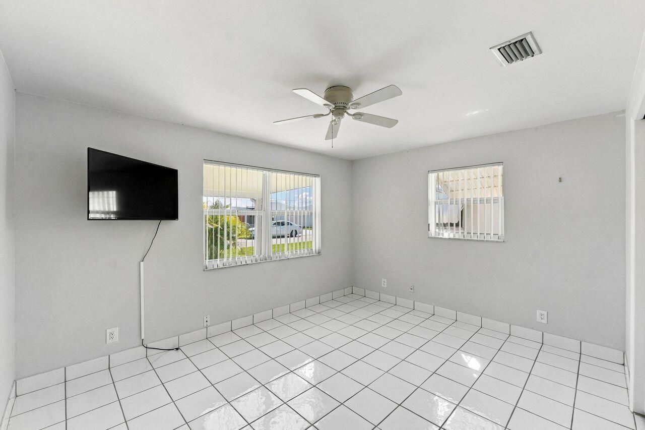 1003 SW 17th Street, Boynton Beach, FL 33426 Photo