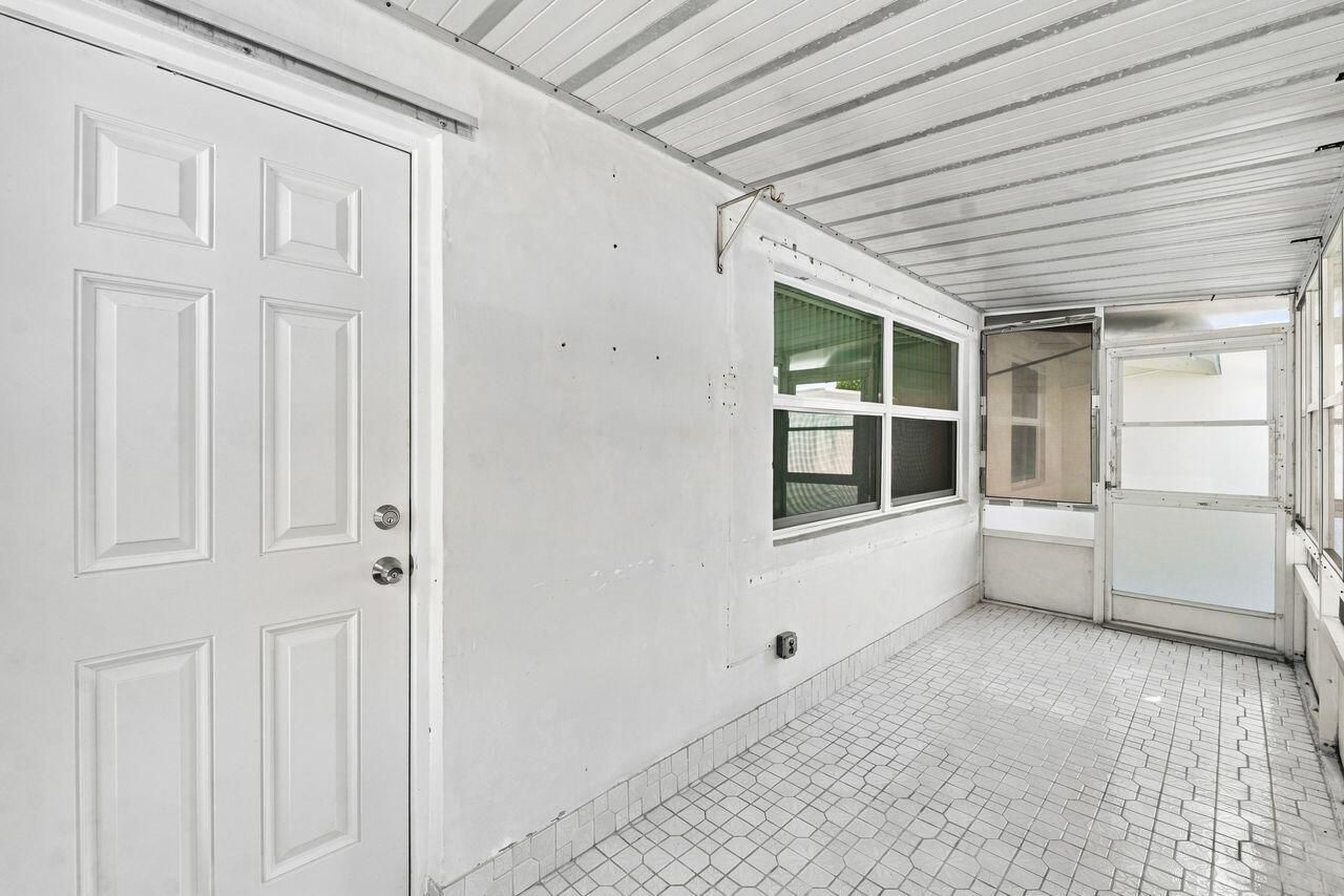 1003 SW 17th Street, Boynton Beach, FL 33426 Photo