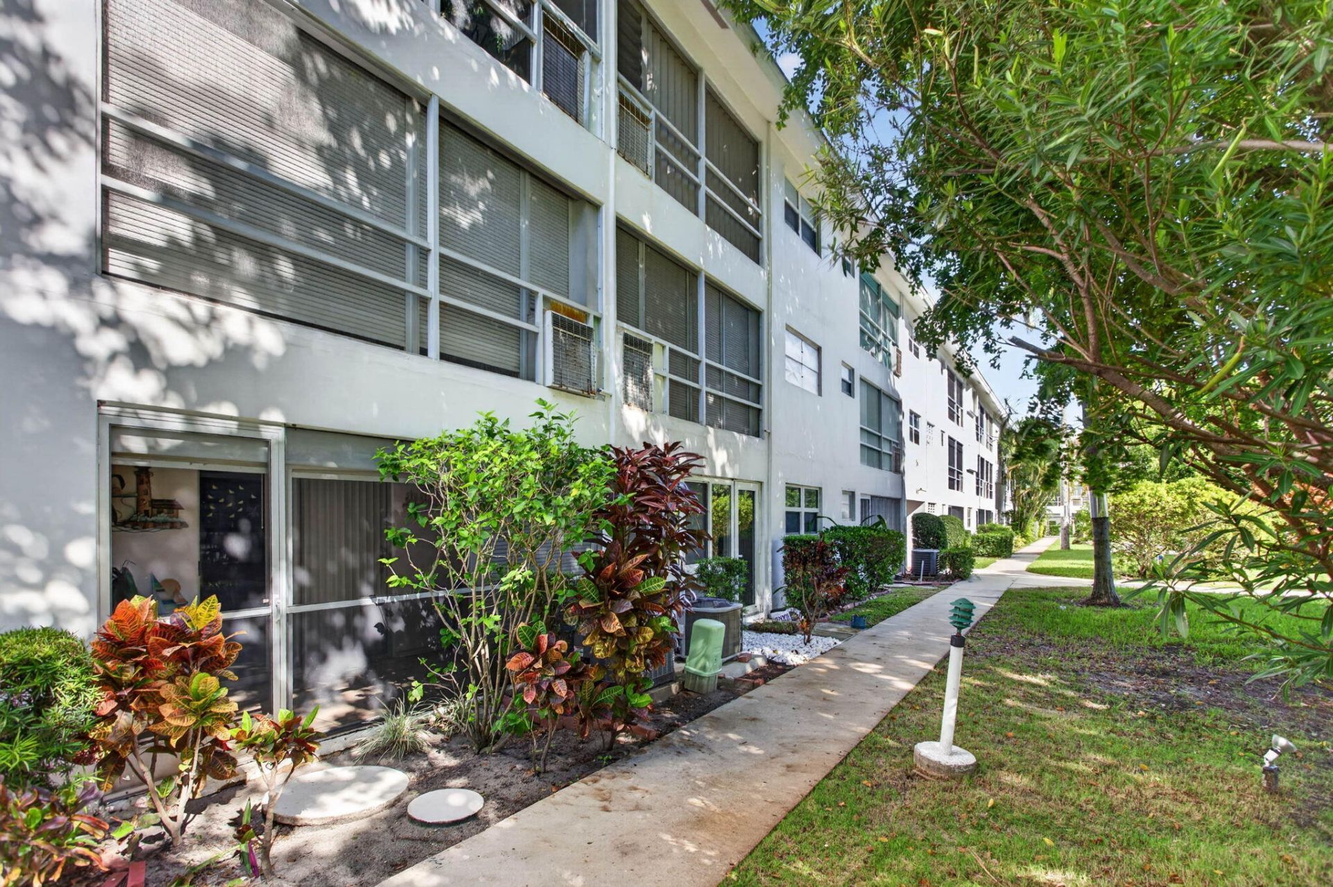 2050 NE 39th Street, Unit W109, Lighthouse Point, FL 33064 Photo
