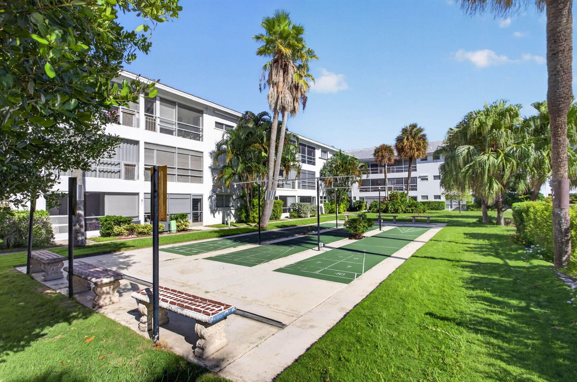 2050 NE 39th Street, Unit W109, Lighthouse Point, FL 33064 Photo