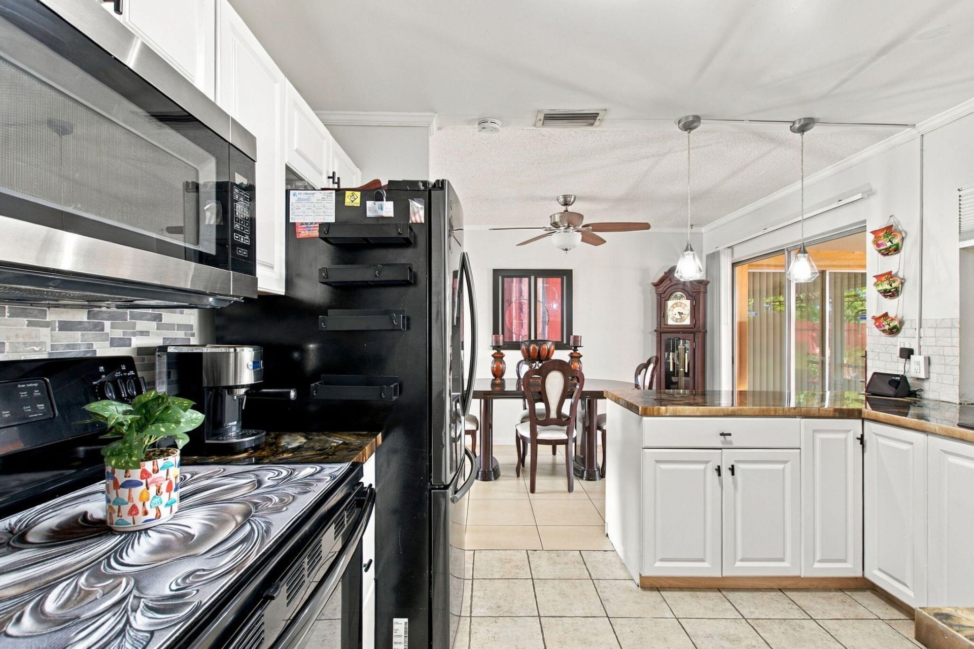 975 NW 67th Avenue, Margate, FL 33063 Photo