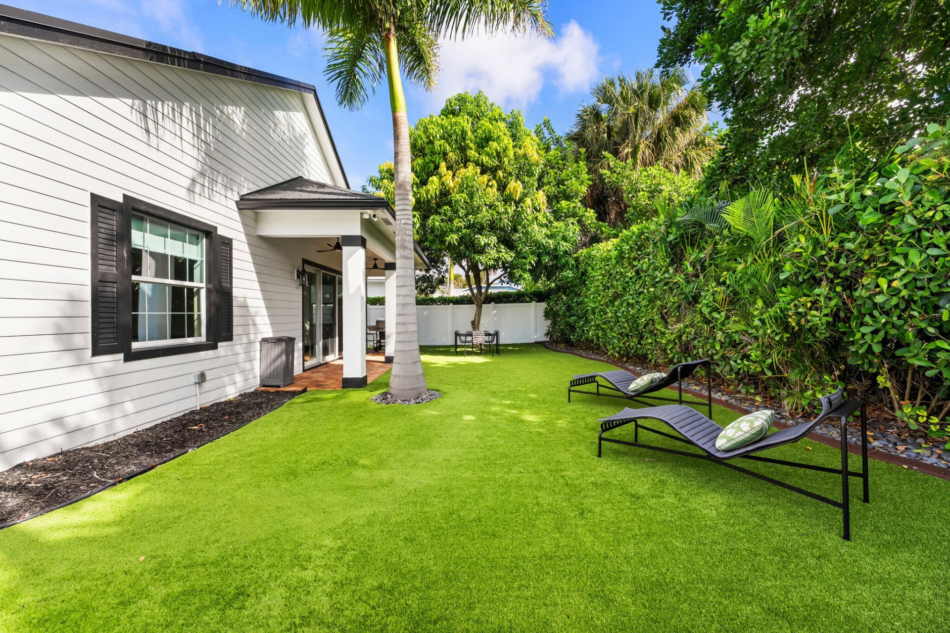 405 SE Coconut Avenue, Stuart, FL 34996 Photo