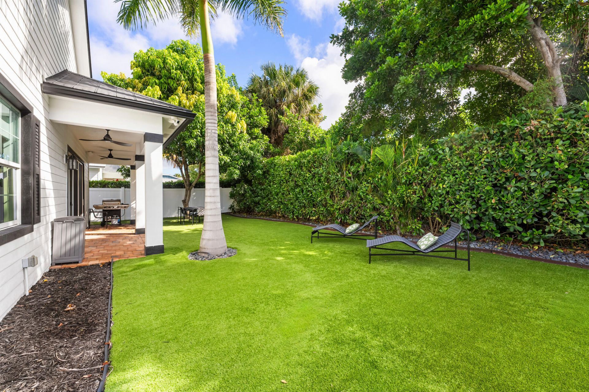405 SE Coconut Avenue, Stuart, FL 34996 Photo