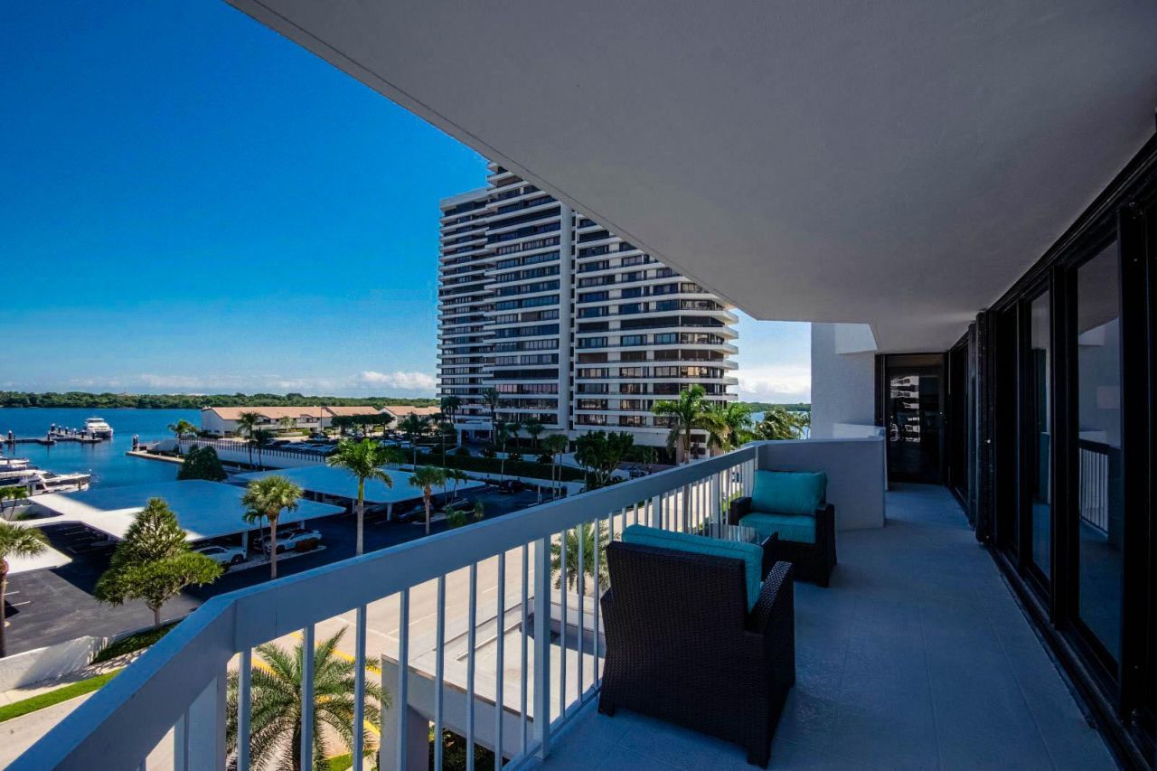 115 Lakeshore Drive, Unit 549, North Palm Beach, FL 33408 Photo