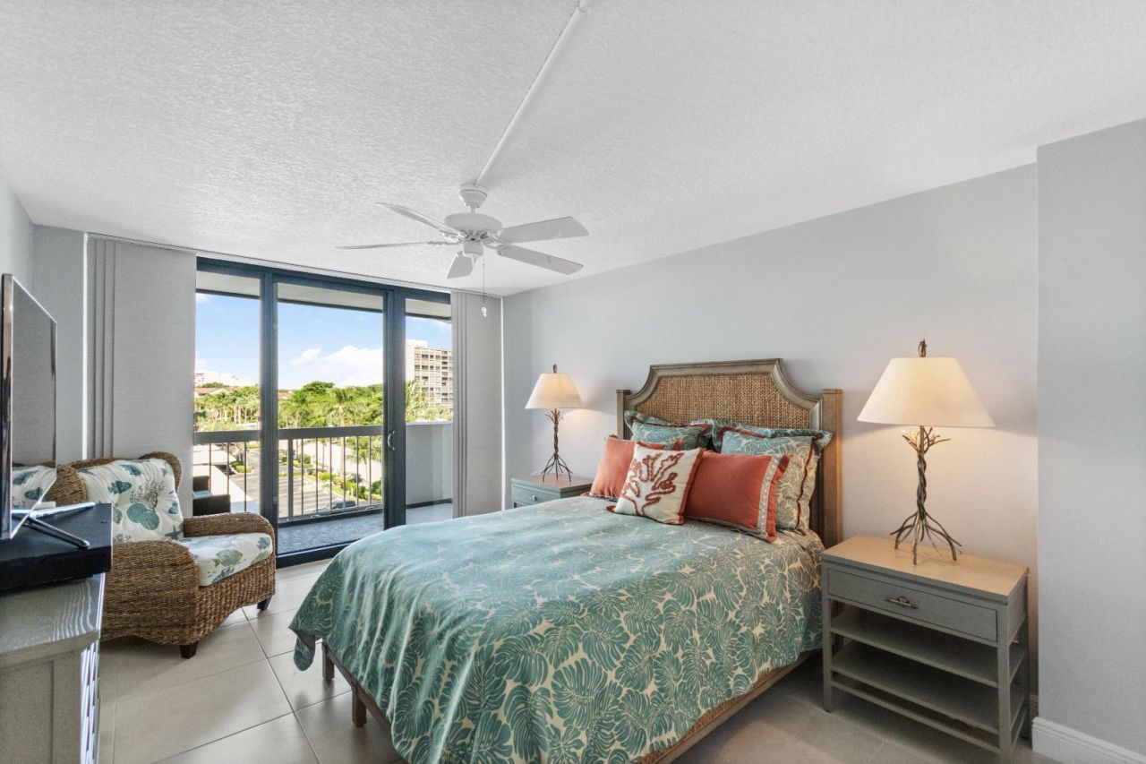 115 Lakeshore Drive, Unit 549, North Palm Beach, FL 33408 Photo