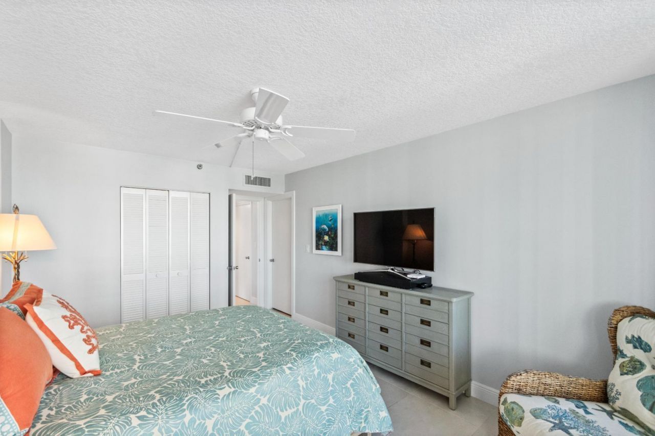 115 Lakeshore Drive, Unit 549, North Palm Beach, FL 33408 Photo