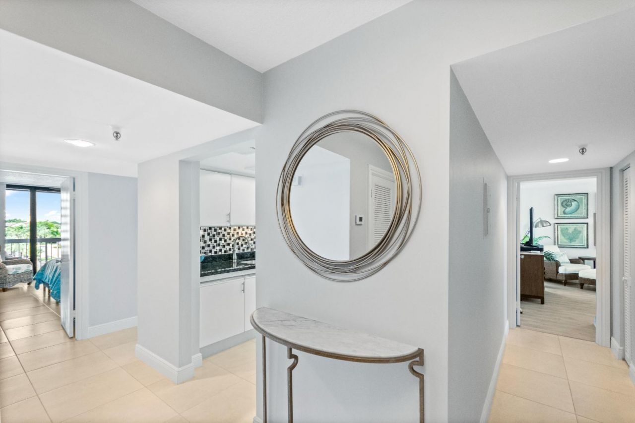 115 Lakeshore Drive, Unit 549, North Palm Beach, FL 33408 Photo