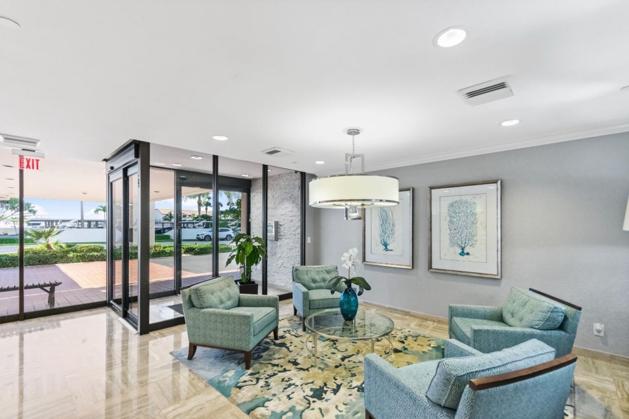 115 Lakeshore Drive, Unit 549, North Palm Beach, FL 33408 Photo