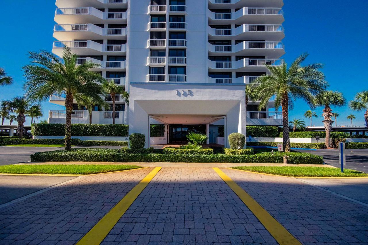 115 Lakeshore Drive, Unit 549, North Palm Beach, FL 33408 Photo