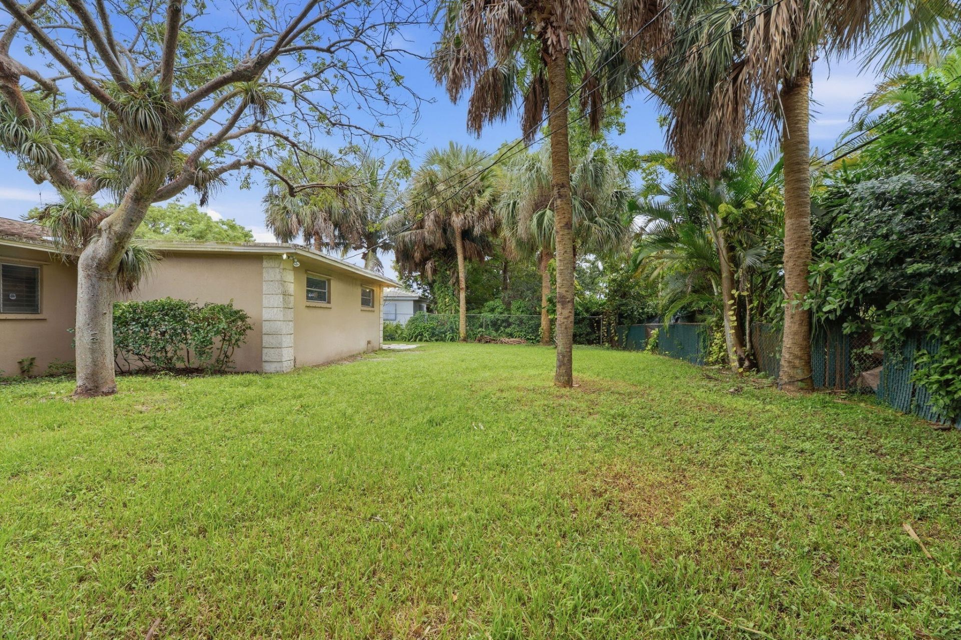 831 NW 43rd Avenue, Coconut Creek, FL 33066 Photo