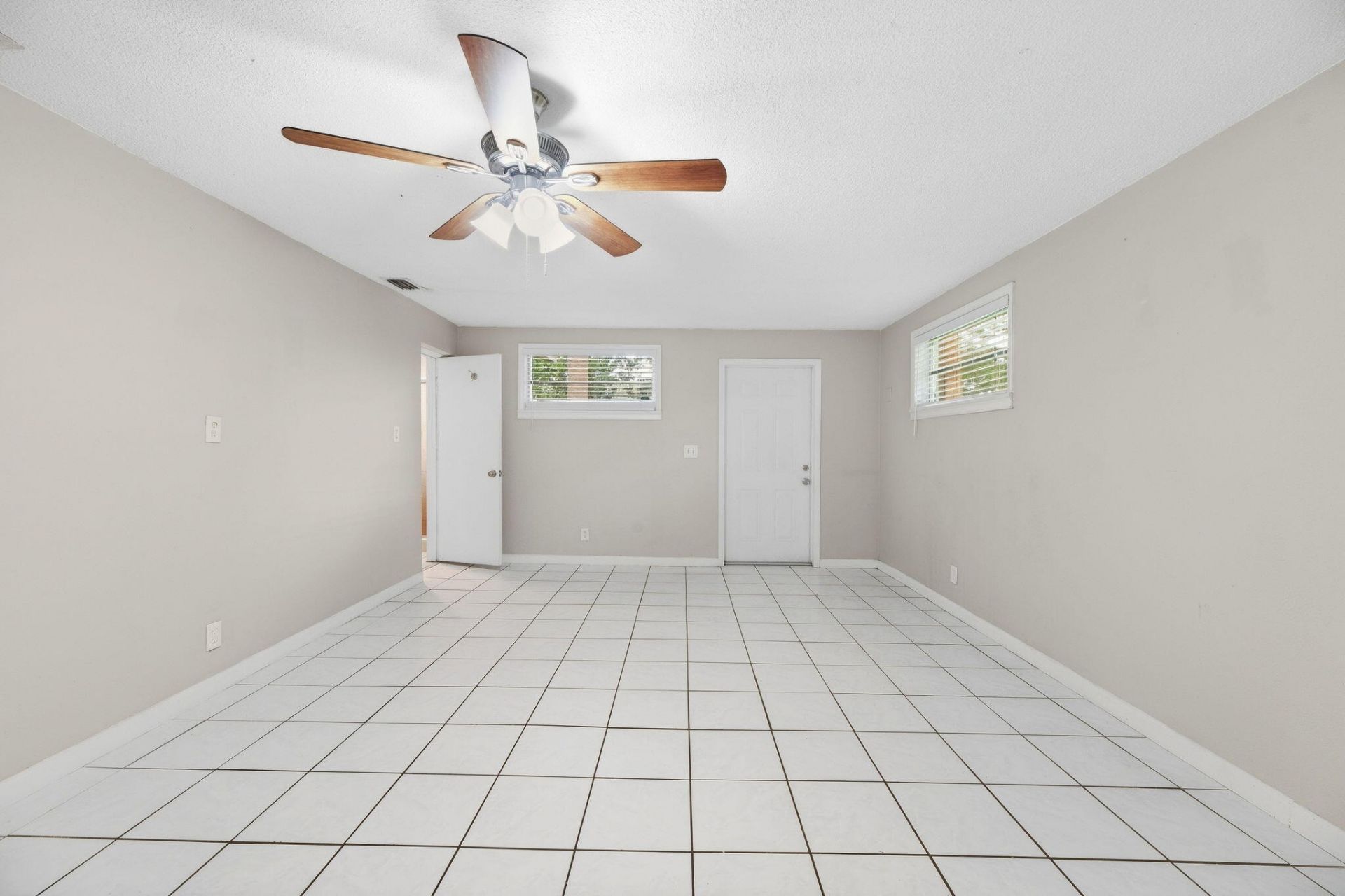 831 NW 43rd Avenue, Coconut Creek, FL 33066 Photo
