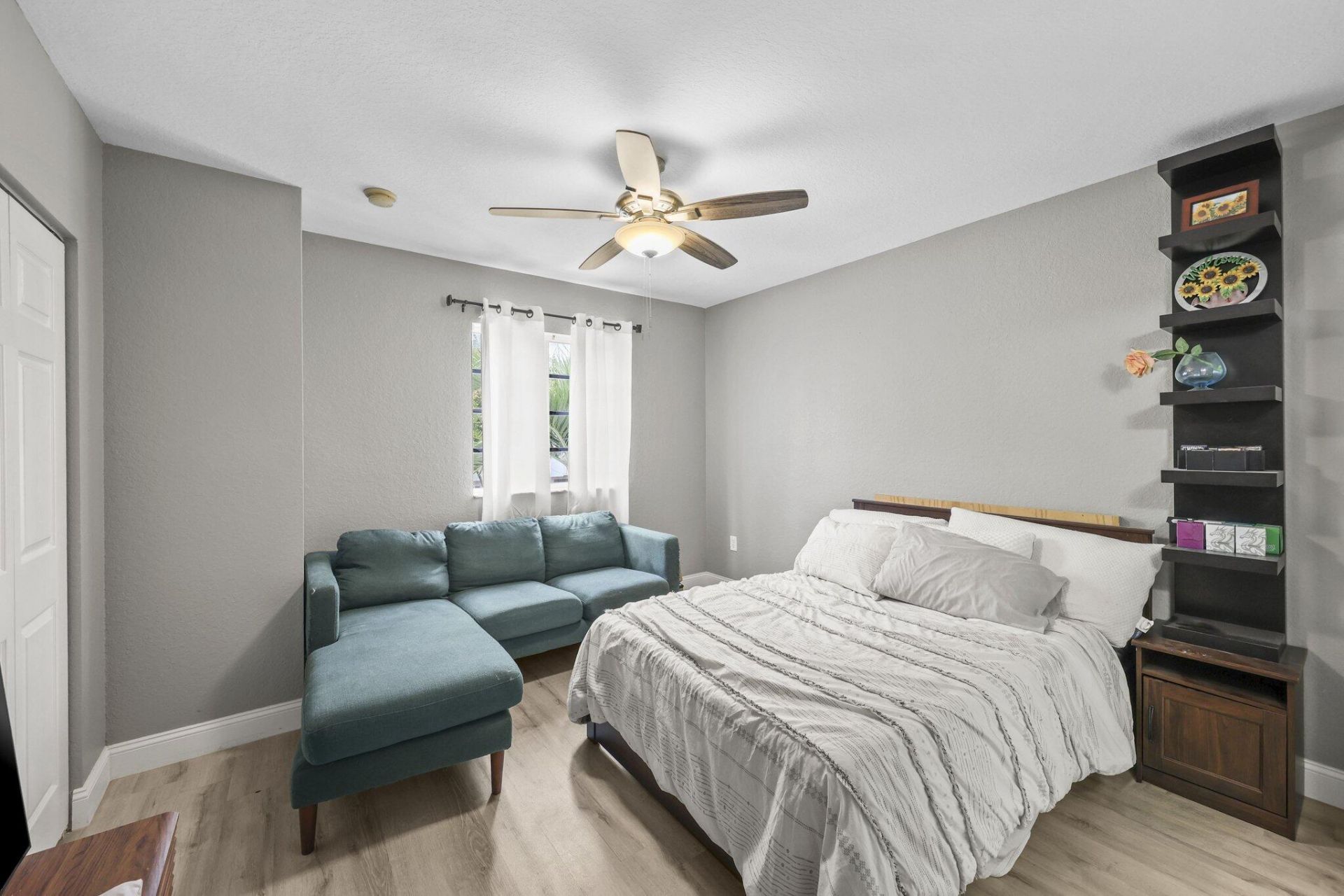4163 Napoli Lake Drive, Riviera Beach, FL 33410 Photo