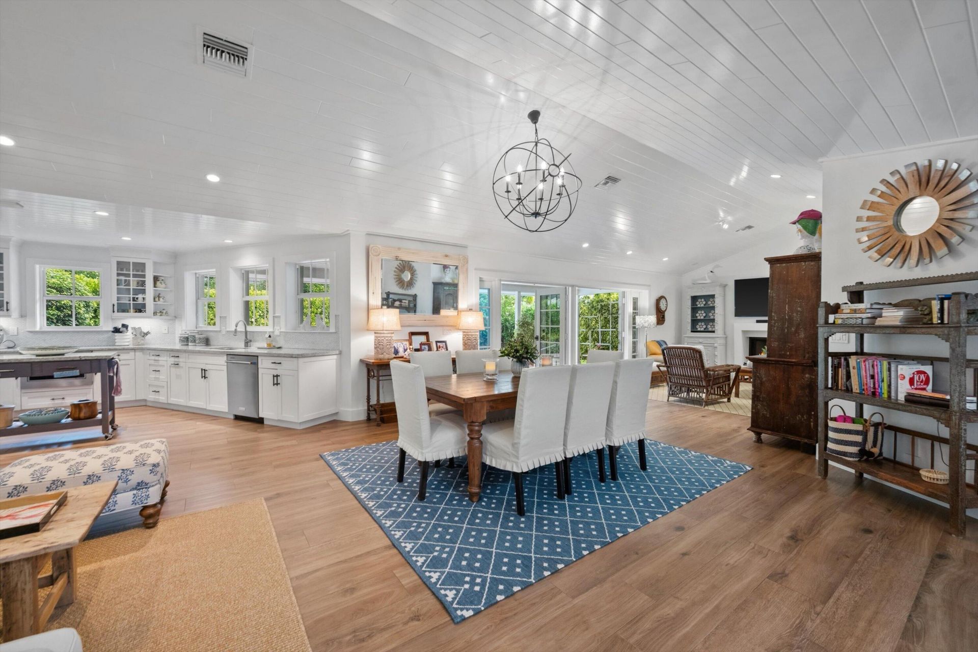 60 Colony Road, Jupiter Inlet Colony, FL 33469 Photo