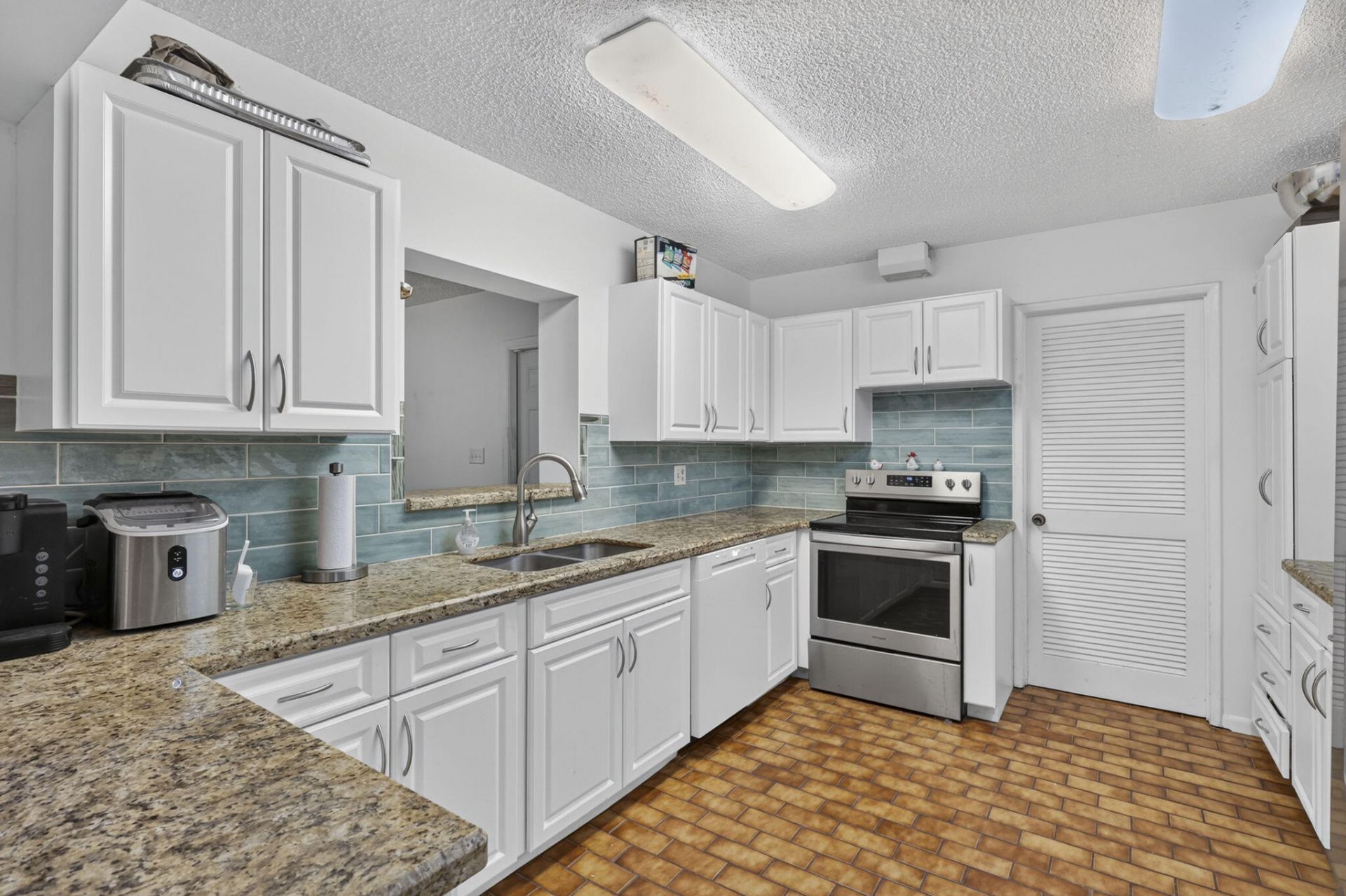 1209 NW 8th Street, Boynton Beach, FL 33426 Photo