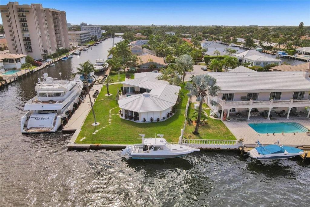 2900 NE 35th Street, Fort Lauderdale, FL 33306 Photo