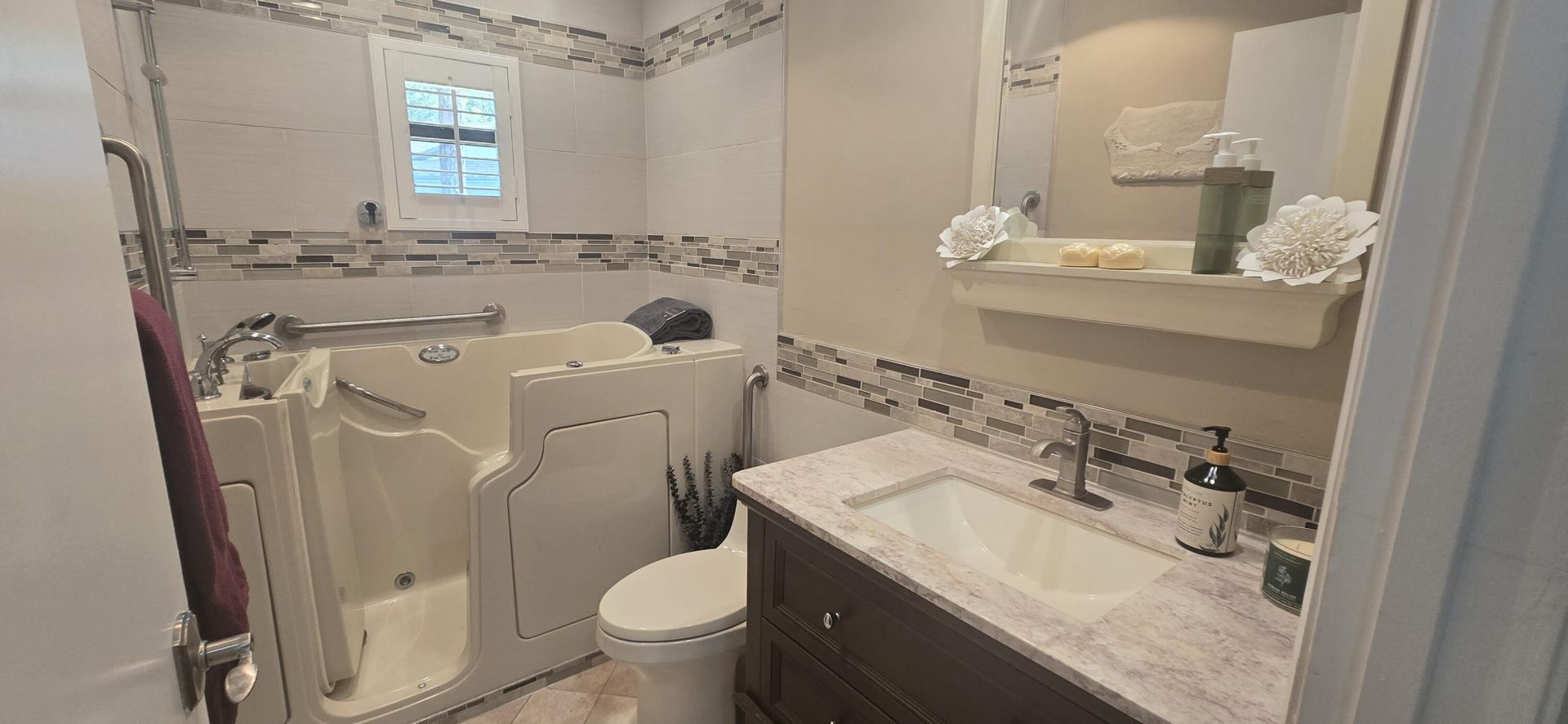 729 NW 23rd Lane, Delray Beach, FL 33445 Photo