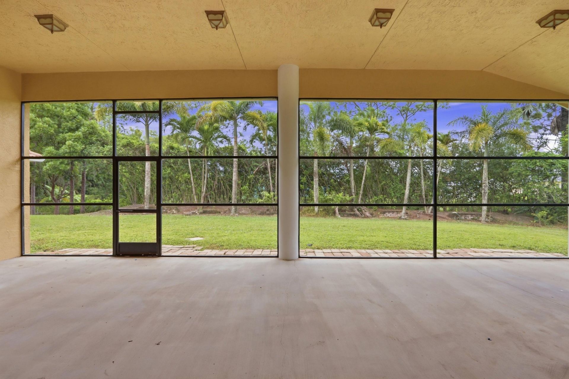 12082 Temple Boulevard, West Palm Beach, FL 33412 Photo
