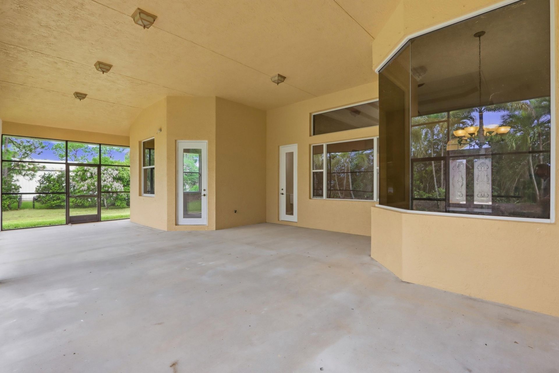 12082 Temple Boulevard, West Palm Beach, FL 33412 Photo