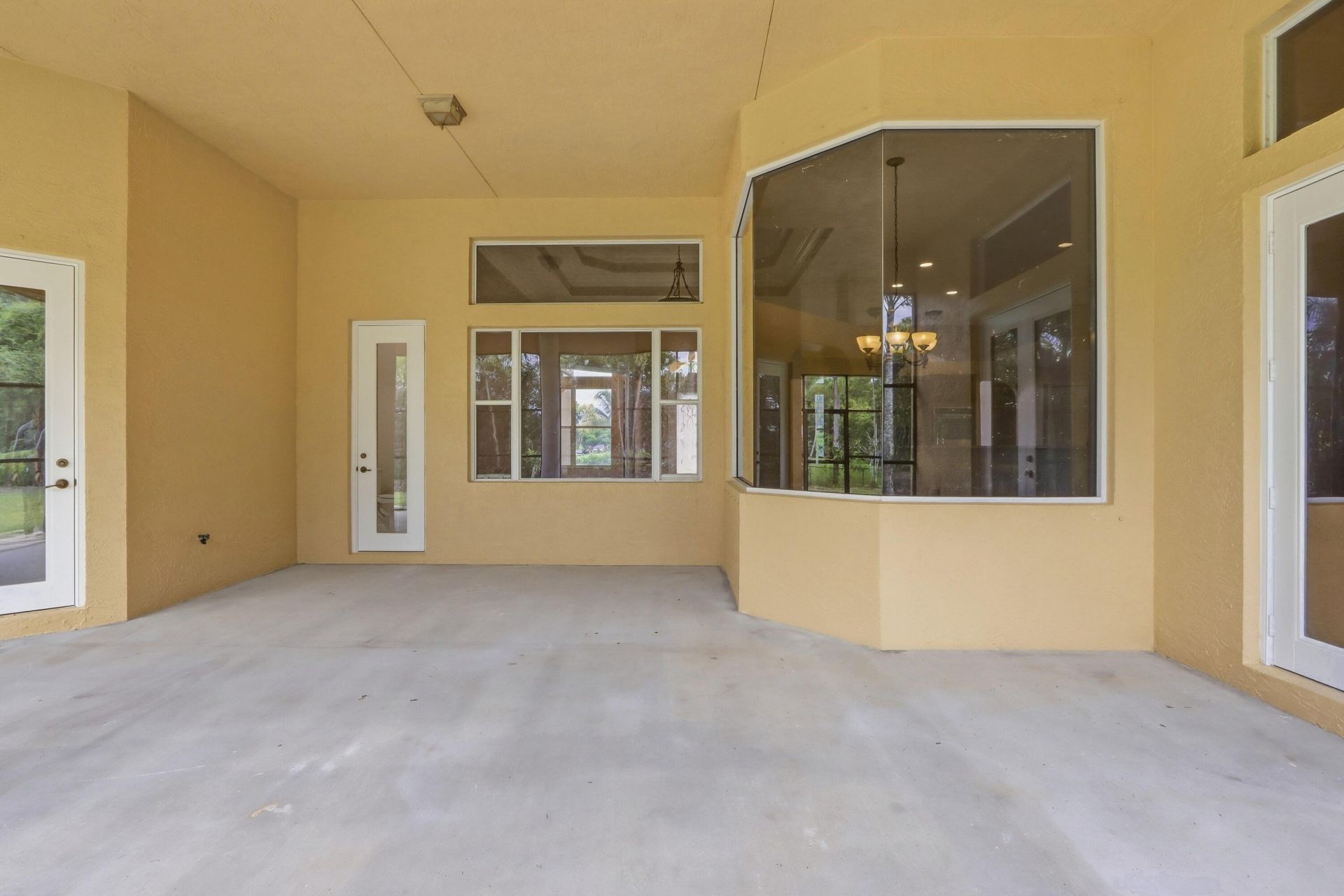 12082 Temple Boulevard, West Palm Beach, FL 33412 Photo