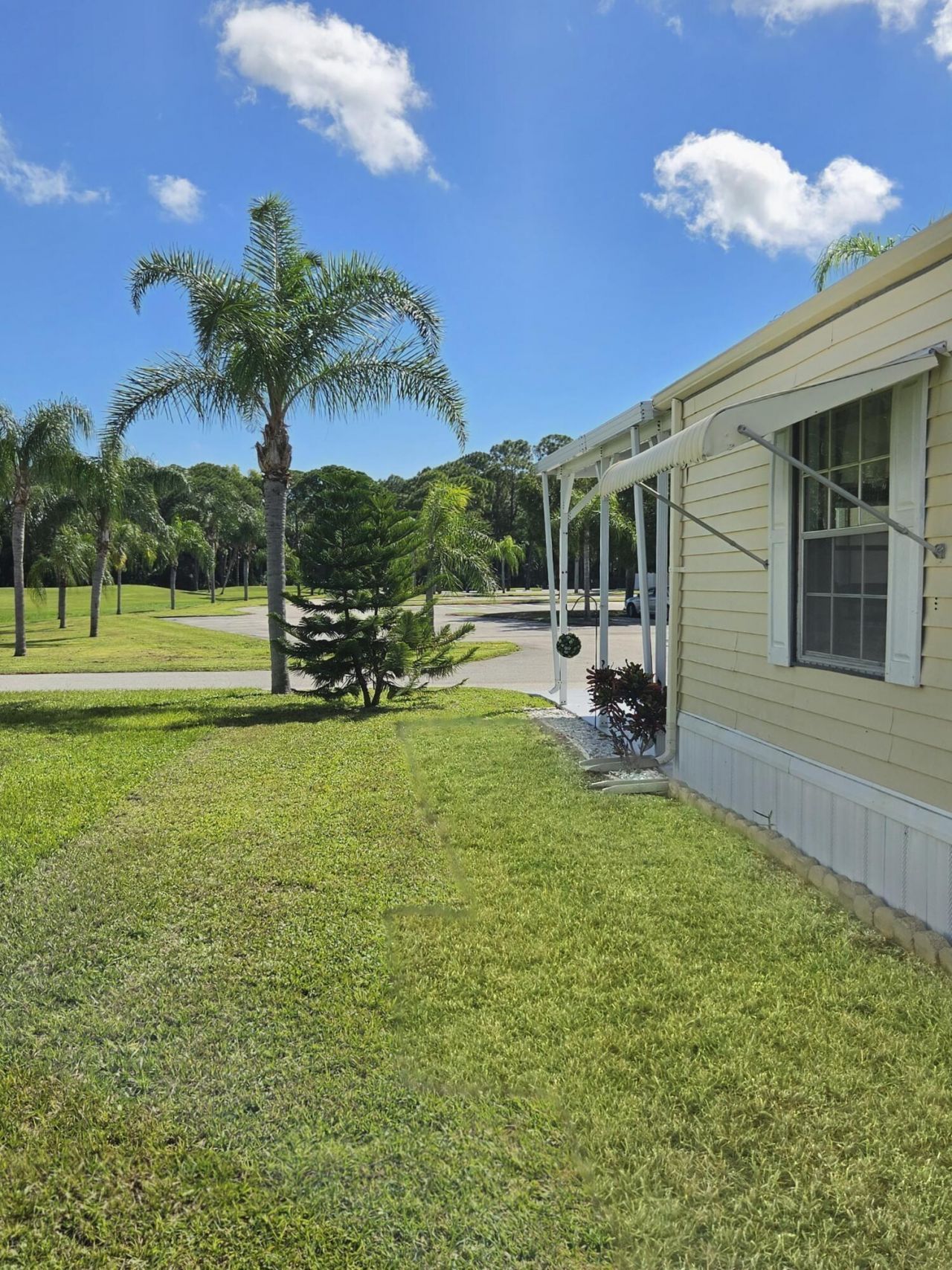 99 W Caribbean, Port Saint Lucie, FL 34952 Photo