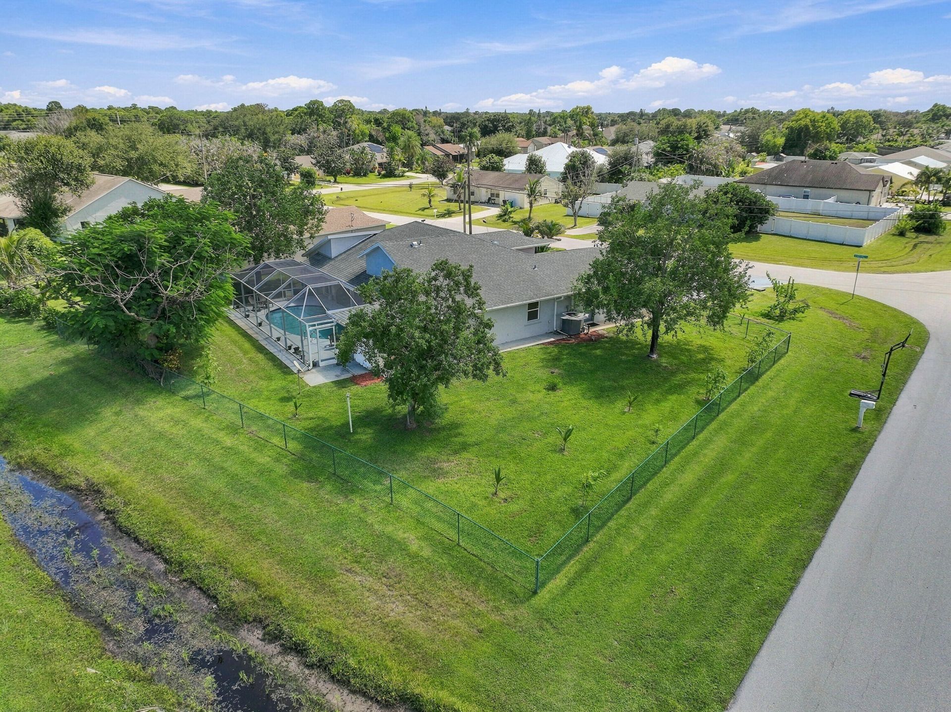 2801 SE Hutchings Avenue, Port Saint Lucie, FL 34952 Photo